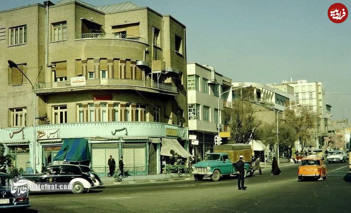 تصاویری از تهران قدیم؛ رقابت ۸۰ سال پیش دو قنادی در تهران - تصویر اصلی