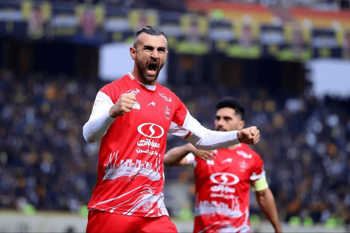 (ویدیو) گل اول پرسپولیس به چادرملو توسط دورسون دقیقه ۱۵ - حرکت