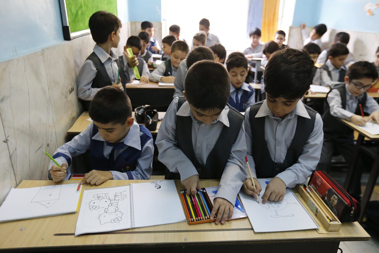 مدارس حق افزایش خودسرانه شهریه را ندارند