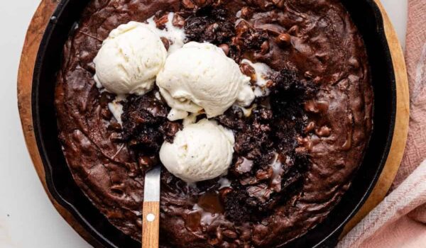 طرز تهیه براونی در تابه به سبک حرفهای