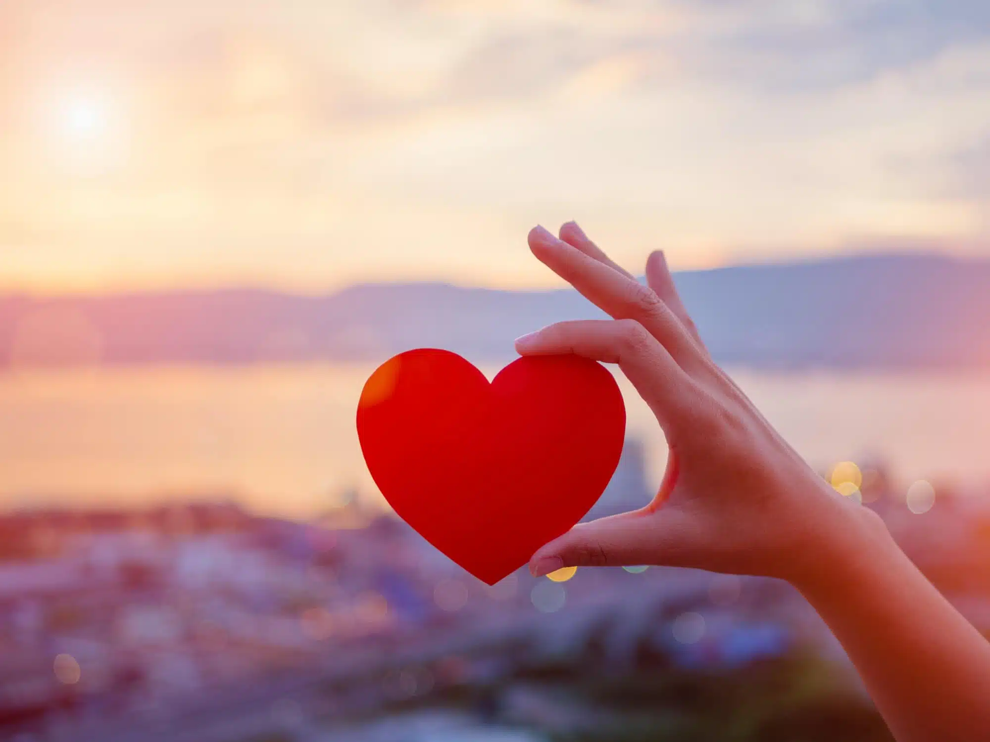 ۱۲ ژوئن؛ بهانهای برای گفتن "دوستت دارم"